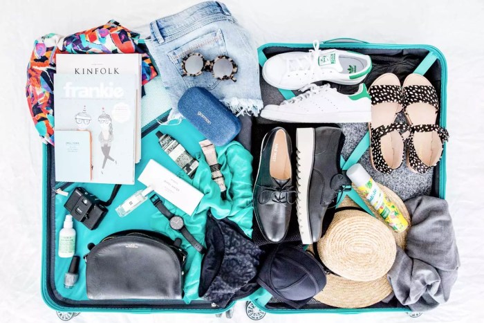 City travel hacks for using taxis and rideshares