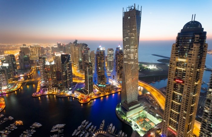 Tips for shooting urban landscapes from rooftops